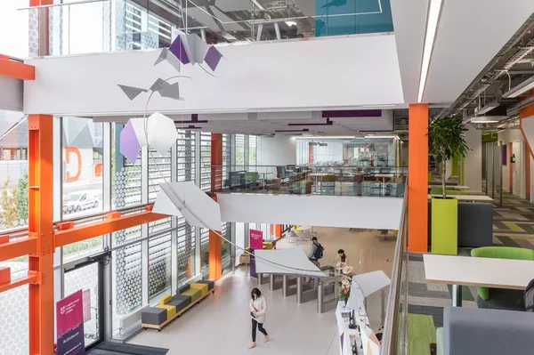 London Campus campus