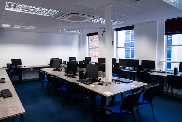 Regent College London (in partnership with University of Greater Manchester) campus